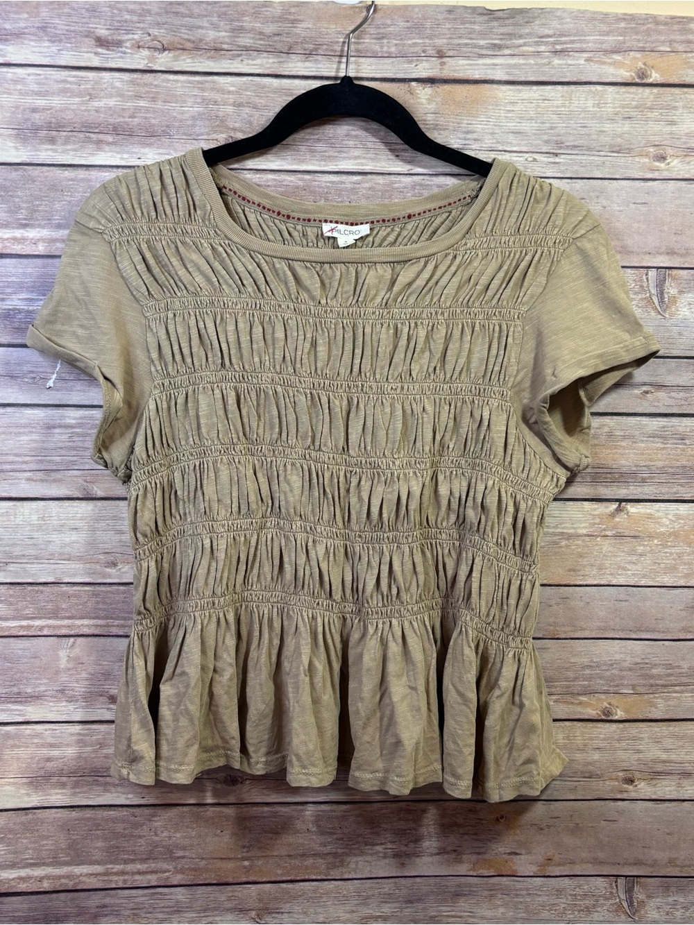The Tabby Ruched Cap-Sleeve Tee by Pilcro Tan Size Medium - Picture 2 of 7